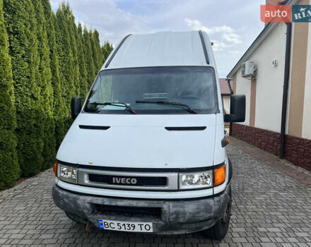 Білий Івеко Дейлі, об'ємом двигуна 2.8 л та пробігом 400 тис. км за 8500 $, фото 4 на Automoto.ua