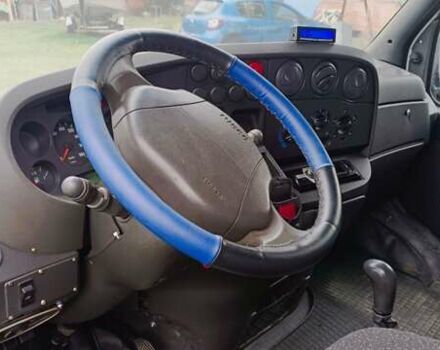 Білий Івеко Дейлі, об'ємом двигуна 2.8 л та пробігом 200 тис. км за 2500 $, фото 2 на Automoto.ua