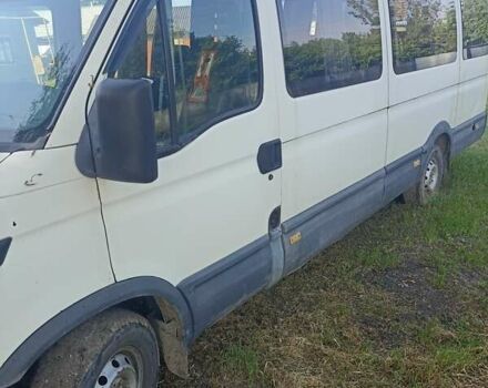 Белый Ивеко Дейли, объемом двигателя 2.8 л и пробегом 210 тыс. км за 5000 $, фото 2 на Automoto.ua