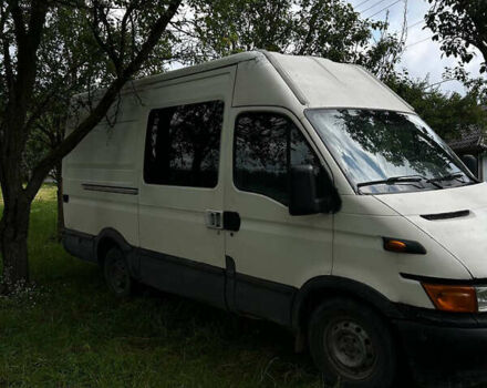 Белый Ивеко Дейли, объемом двигателя 2.8 л и пробегом 550 тыс. км за 4400 $, фото 2 на Automoto.ua
