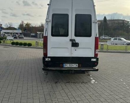 Белый Ивеко Дейли, объемом двигателя 2.8 л и пробегом 670 тыс. км за 7300 $, фото 5 на Automoto.ua