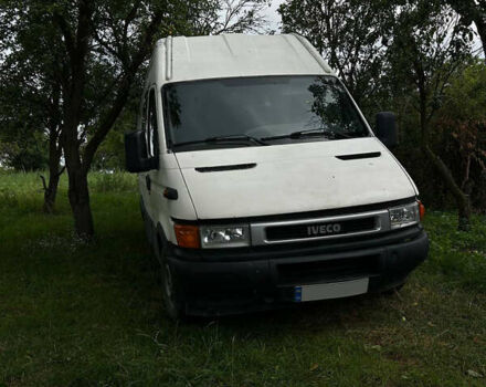 Белый Ивеко Дейли, объемом двигателя 2.8 л и пробегом 550 тыс. км за 4400 $, фото 1 на Automoto.ua