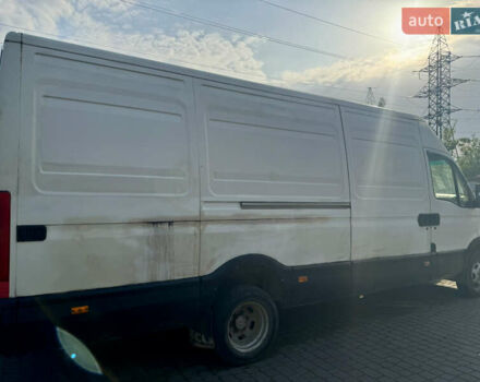 Білий Івеко Дейлі, об'ємом двигуна 2.8 л та пробігом 350 тис. км за 8200 $, фото 2 на Automoto.ua
