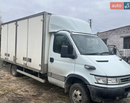 Белый Ивеко Дейли, объемом двигателя 3 л и пробегом 500 тыс. км за 10000 $, фото 2 на Automoto.ua
