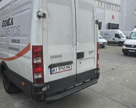 Івеко Дейлі 2007 у Києві на Automoto.ua Білий Івеко Дейлі, об'ємом двигуна 3 л та пробігом 587 тис. км за 10727 $, фото 4 на Automoto.ua