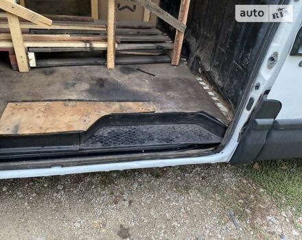 Івеко Дейлі 2008 у Могилев-Подольском на Automoto.ua Білий Івеко Дейлі, об'ємом двигуна 3 л та пробігом 344 тис. км за 10888 $, фото 13 на Automoto.ua