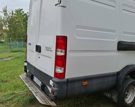 Белый Ивеко Дейли, объемом двигателя 3 л и пробегом 517 тыс. км за 14500 $, фото 6 на Automoto.ua