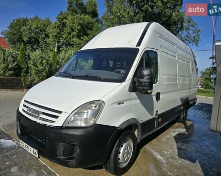 Белый Ивеко Дейли, объемом двигателя 3 л и пробегом 415 тыс. км за 9500 $, фото 21 на Automoto.ua