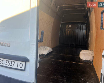 Белый Ивеко Дейли, объемом двигателя 3 л и пробегом 397 тыс. км за 10900 $, фото 4 на Automoto.ua