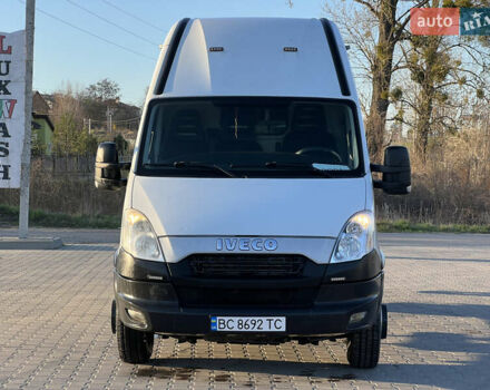 Белый Ивеко Дейли, объемом двигателя 3 л и пробегом 286 тыс. км за 16999 $, фото 1 на Automoto.ua