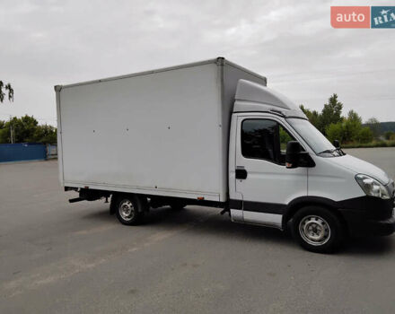 Білий Івеко Дейлі, об'ємом двигуна 2.29 л та пробігом 370 тис. км за 13800 $, фото 3 на Automoto.ua