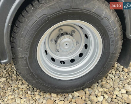Белый Ивеко Дейли, объемом двигателя 3 л и пробегом 285 тыс. км за 26900 $, фото 12 на Automoto.ua
