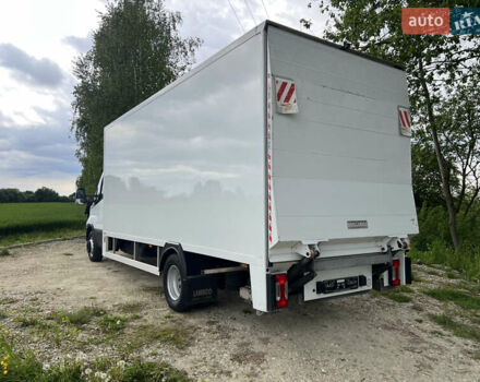 Белый Ивеко Дейли, объемом двигателя 3.2 л и пробегом 129 тыс. км за 31500 $, фото 22 на Automoto.ua