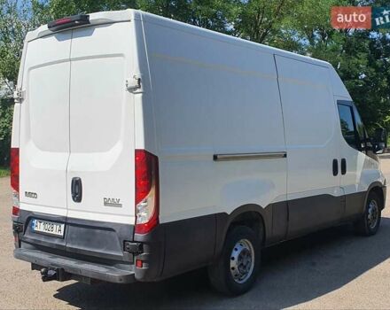 Білий Івеко Дейлі, об'ємом двигуна 2.3 л та пробігом 348 тис. км за 18500 $, фото 9 на Automoto.ua