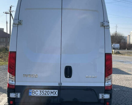 Белый Ивеко Дейли, объемом двигателя 3 л и пробегом 303 тыс. км за 17700 $, фото 5 на Automoto.ua