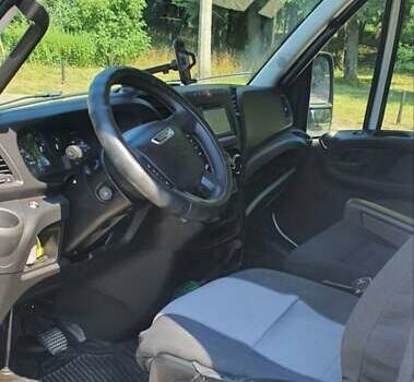 Білий Івеко Дейлі, об'ємом двигуна 2.3 л та пробігом 348 тис. км за 18500 $, фото 8 на Automoto.ua