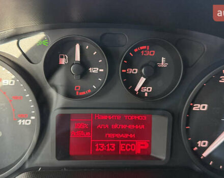 Белый Ивеко Дейли, объемом двигателя 3 л и пробегом 214 тыс. км за 30000 $, фото 1 на Automoto.ua