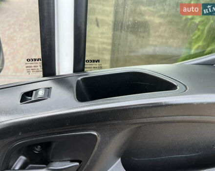 Білий Івеко Дейлі, об'ємом двигуна 3 л та пробігом 500 тис. км за 25500 $, фото 28 на Automoto.ua