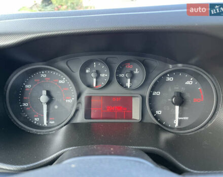 Белый Ивеко Дейли, объемом двигателя 3 л и пробегом 224 тыс. км за 26500 $, фото 19 на Automoto.ua