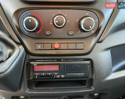 Белый Ивеко Дейли, объемом двигателя 3 л и пробегом 224 тыс. км за 26500 $, фото 13 на Automoto.ua