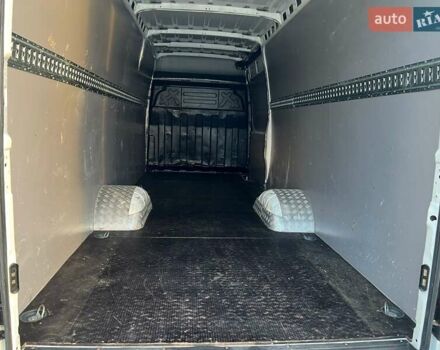 Белый Ивеко Дейли, объемом двигателя 3 л и пробегом 301 тыс. км за 27500 $, фото 36 на Automoto.ua