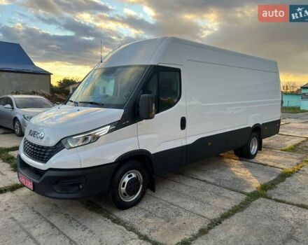 Белый Ивеко Дейли, объемом двигателя 3 л и пробегом 301 тыс. км за 27500 $, фото 32 на Automoto.ua