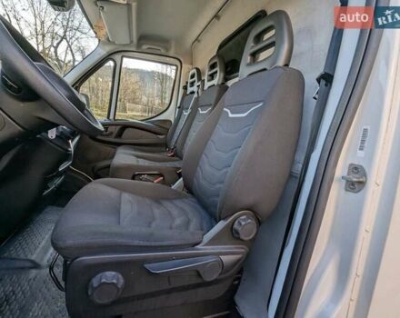 Белый Ивеко Дейли, объемом двигателя 2.3 л и пробегом 85 тыс. км за 29719 $, фото 8 на Automoto.ua