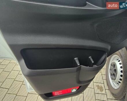 Белый Ивеко Дейли, объемом двигателя 2.3 л и пробегом 220 тыс. км за 23999 $, фото 25 на Automoto.ua