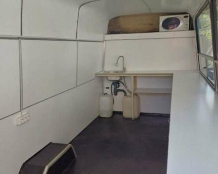 Белый Ивеко Дейли, объемом двигателя 2.8 л и пробегом 120 тыс. км за 1900 $, фото 3 на Automoto.ua