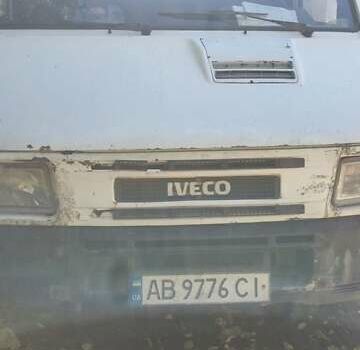 Белый Ивеко Дейли, объемом двигателя 2.8 л и пробегом 500 тыс. км за 1550 $, фото 1 на Automoto.ua