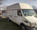 Белый Ивеко Дейли, объемом двигателя 2.8 л и пробегом 100 тыс. км за 2300 $, фото 2 на Automoto.ua