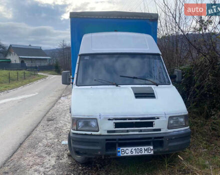 Белый Ивеко Дейли, объемом двигателя 2.8 л и пробегом 380 тыс. км за 2600 $, фото 8 на Automoto.ua