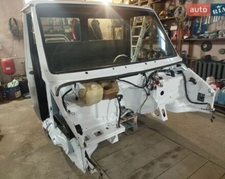 Белый Ивеко Дейли, объемом двигателя 2.8 л и пробегом 600 тыс. км за 5800 $, фото 17 на Automoto.ua