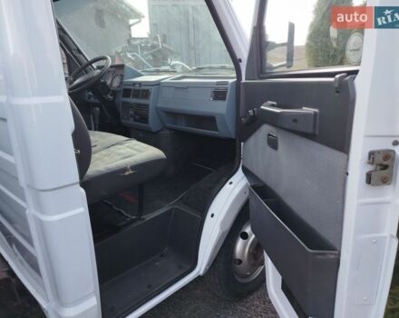 Белый Ивеко Дейли, объемом двигателя 2.8 л и пробегом 600 тыс. км за 5800 $, фото 14 на Automoto.ua