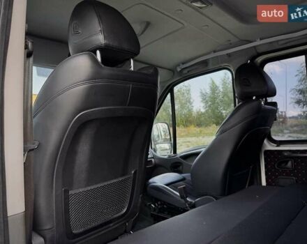 Білий Івеко Дейлі, об'ємом двигуна 3 л та пробігом 382 тис. км за 15500 $, фото 3 на Automoto.ua