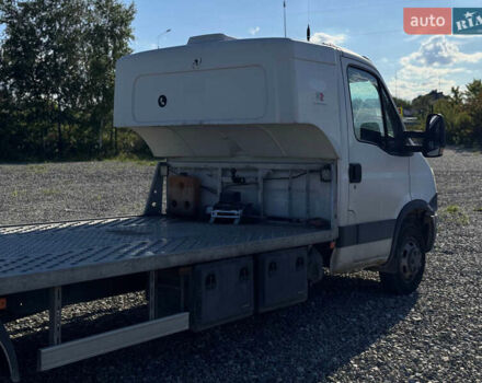 Білий Івеко Дейлі, об'ємом двигуна 3 л та пробігом 391 тис. км за 22000 $, фото 3 на Automoto.ua