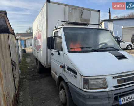 Білий Івеко Дейлі, об'ємом двигуна 2.5 л та пробігом 500 тис. км за 3300 $, фото 2 на Automoto.ua