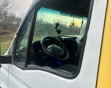 Білий Івеко Дейлі, об'ємом двигуна 3 л та пробігом 740 тис. км за 9500 $, фото 4 на Automoto.ua