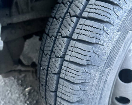 Білий Івеко Дейлі, об'ємом двигуна 3 л та пробігом 740 тис. км за 9500 $, фото 6 на Automoto.ua