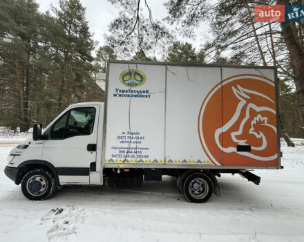 Белый Ивеко Дейли, объемом двигателя 2.29 л и пробегом 420 тыс. км за 11900 $, фото 2 на Automoto.ua