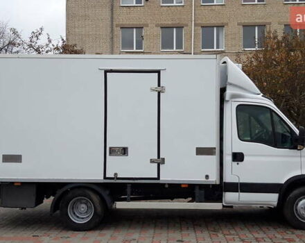 Белый Ивеко Дейли, объемом двигателя 3 л и пробегом 989 тыс. км за 15800 $, фото 2 на Automoto.ua