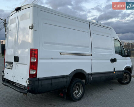 Івеко Дейлі 2012 у Тернополі на Automoto.ua Білий Івеко Дейлі, об'ємом двигуна 3 л та пробігом 500 тис. км за 7200 $, фото 10 на Automoto.ua
