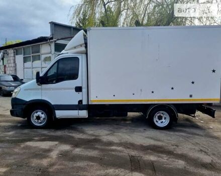 Білий Івеко Дейлі, об'ємом двигуна 2.3 л та пробігом 332 тис. км за 14500 $, фото 10 на Automoto.ua
