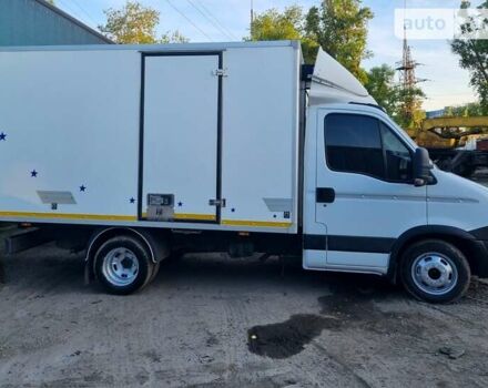 Білий Івеко Дейлі, об'ємом двигуна 2.3 л та пробігом 332 тис. км за 14500 $, фото 22 на Automoto.ua
