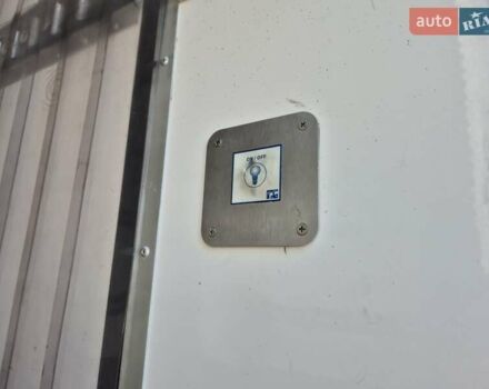 Білий Івеко Дейлі, об'ємом двигуна 3 л та пробігом 386 тис. км за 28200 $, фото 11 на Automoto.ua