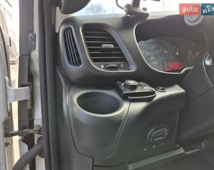 Білий Івеко Дейлі, об'ємом двигуна 3 л та пробігом 386 тис. км за 28200 $, фото 18 на Automoto.ua