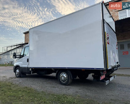 Білий Івеко Дейлі, об'ємом двигуна 3 л та пробігом 311 тис. км за 23800 $, фото 25 на Automoto.ua