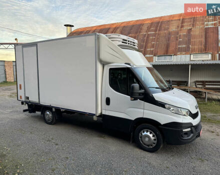 Білий Івеко Дейлі, об'ємом двигуна 3 л та пробігом 311 тис. км за 23800 $, фото 4 на Automoto.ua