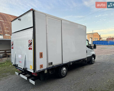 Білий Івеко Дейлі, об'ємом двигуна 3 л та пробігом 311 тис. км за 23800 $, фото 12 на Automoto.ua