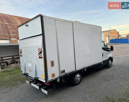 Білий Івеко Дейлі, об'ємом двигуна 3 л та пробігом 311 тис. км за 23800 $, фото 13 на Automoto.ua